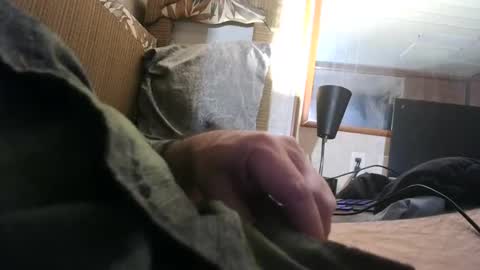 Snapshot of 2hard2handle14 chatting on December 23, 2:02 am 2hard2handle14 online show from December 23, 2:02 am