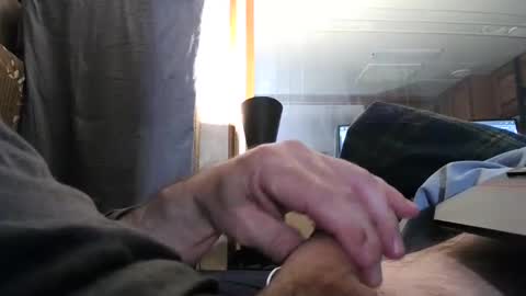 Snapshot of 2hard2handle14 chatting on January 31, 1:01 am 2hard2handle14 online show from January 31, 1:01 am