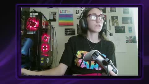 Snapshot of 2photogs_raw chatting on October 3, 3:14 am 2photogs_raw online show from October 3, 3:14 am