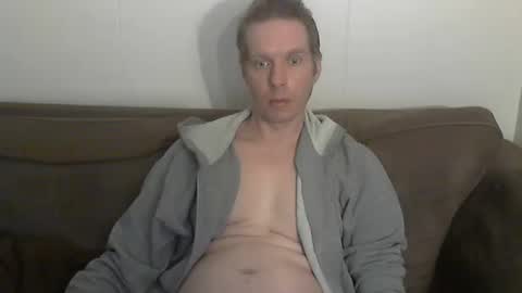 2small4you83 online show from March 31, 1:00 pm