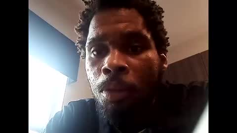 Snapshot of 2watchcock chatting on October 19, 5:13 pm Str8 Edge online show from October 19, 5:13 pm