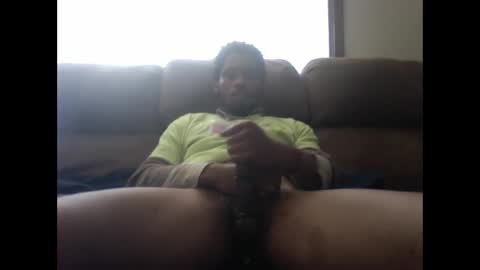 Snapshot of 2watchcock chatting on October 20, 7:14 pm Str8 Edge online show from October 20, 7:14 pm