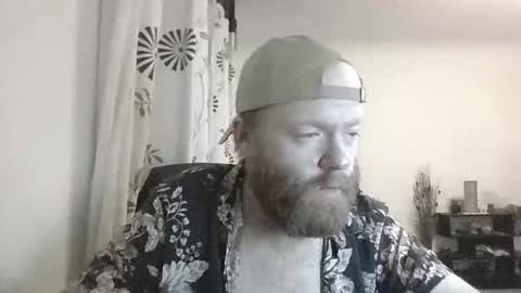 33UK online show from October 19, 10:32 pm