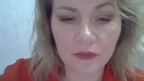 Snapshot of 3susie chatting on October 2, 8:32 am 3susie online show from October 2, 8:32 am