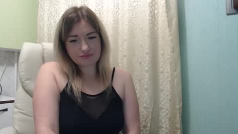 3sweetcandy3 online show from October 20, 10:43 pm