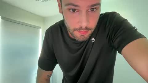 Snapshot of 3xxxjason chatting on October 25, 6:35 pm 3xxxjason online show from October 25, 6:35 pm