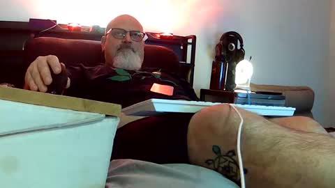 Snapshot of 420jo chatting on November 1, 12:45 am 420jo online show from November 1, 12:45 am