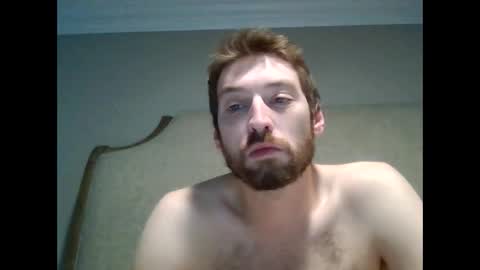 Snapshot of 420sluttsnbutts chatting on September 24, 12:30 pm 420sluttsnbutts online show from September 24, 12:30 pm