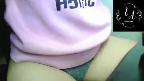 Ixela online show from March 11, 3:23 pm