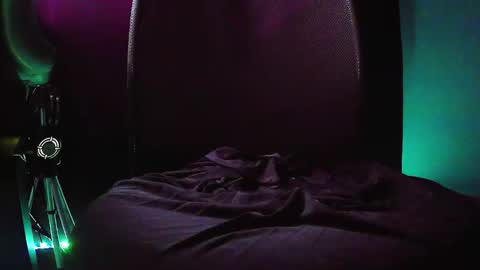 Ixela online show from September 27, 1:38 pm