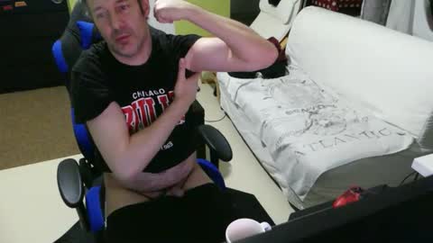 Larese Carlo online show from February 24, 7:34 pm