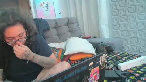 Snapshot of 666afrodite chatting on February 25, 11:55 pm 666afrodite online show from February 25, 11:55 pm