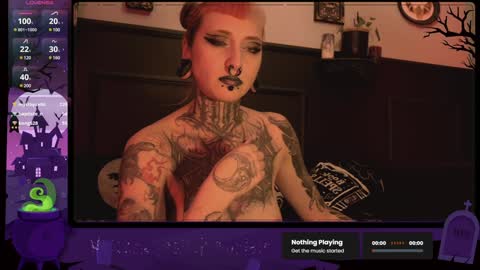 Snapshot of 666deathgasm chatting on January 9, 11:13 pm Juune online show from January 9, 11:13 pm