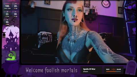 Snapshot of 666deathgasm chatting on January 14, 7:43 pm Juune online show from January 14, 7:43 pm