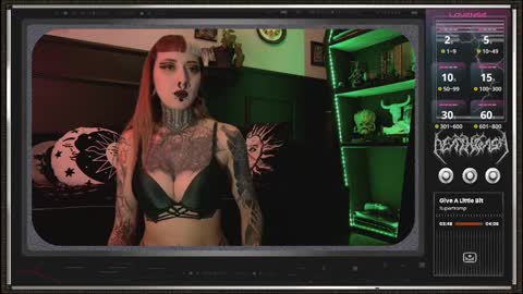 Snapshot of 666deathgasm chatting on February 13, 8:13 pm Juune online show from February 13, 8:13 pm