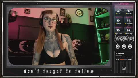 Snapshot of 666deathgasm chatting on February 22, 7:25 pm Juune online show from February 22, 7:25 pm