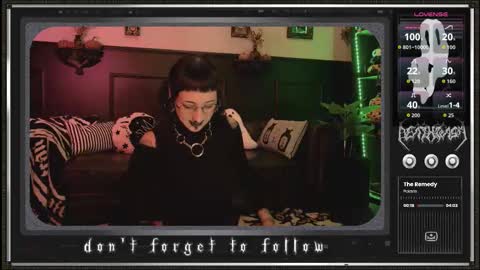 Snapshot of 666deathgasm chatting on October 12, 6:07 pm Juune online show from October 12, 6:07 pm