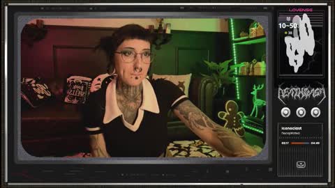 Snapshot of 666deathgasm chatting on November 28, 7:16 pm Juune online show from November 28, 7:16 pm