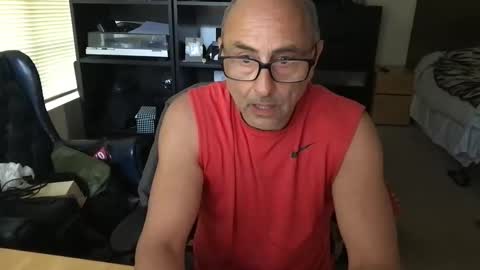 daddy vegas  for single women and couples here online show from February 1, 11:03 pm