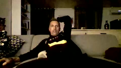 Num online show from January 1, 6:06 pm