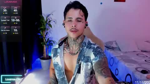 Stefan online show from November 11, 7:47 pm