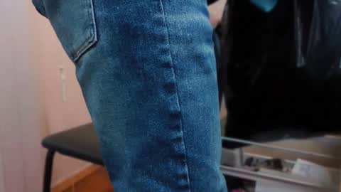 bob big head online show from December 13, 3:43 pm