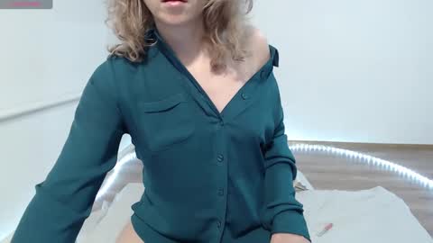 Snapshot of 8000_boginya chatting on February 1, 2:47 am 8000 Boginya online show from February 1, 2:47 am