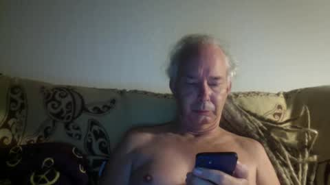 Snapshot of 808dred chatting on November 5, 10:37 am 808dred online show from November 5, 10:37 am