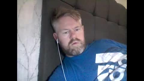 81jonnyx online show from February 19, 12:44 pm