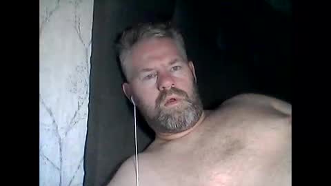 81jonnyx online show from November 28, 7:11 am