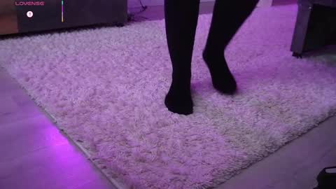 Monicano face online show from September 11, 2:11 am