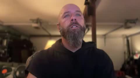 8curveforyou online show from November 12, 3:45 pm