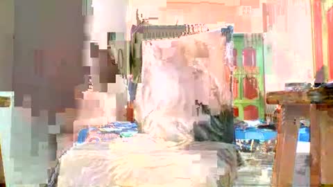 8inchesedge online show from January 13, 6:24 pm