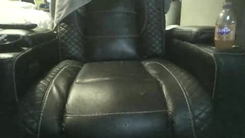 8inchthrobbincock online show from January 16, 5:33 am