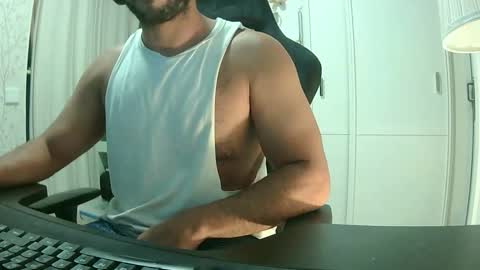 Arturo online show from December 3, 9:13 pm