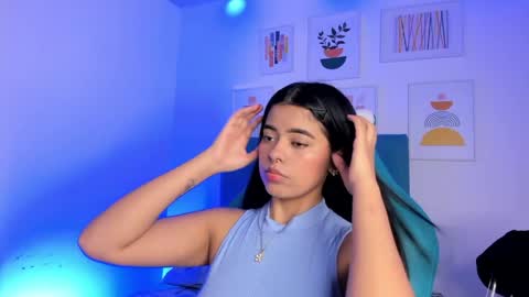 Alice  online show from April 17, 8:12 pm