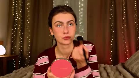 Willow online show from January 10, 9:30 pm