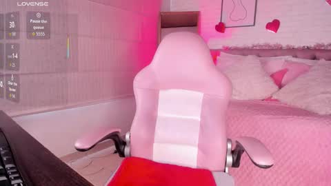 Aby online show from March 1, 1:24 pm