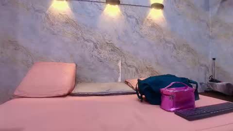 Snapshot of _abby_rouss chatting on October 29, 3:20 am abby rouss online show from October 29, 3:20 am