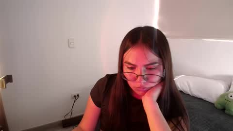 abby 3 online show from December 15, 5:39 pm