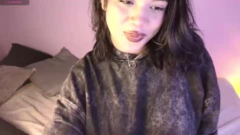 abigaill online show from March 12, 9:02 am