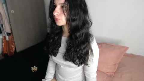 _abrill_20 online show from November 2, 4:26 am