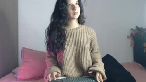 Snapshot of _abrill_20 chatting on January 8, 5:54 am _abrill_20 online show from January 8, 5:54 am