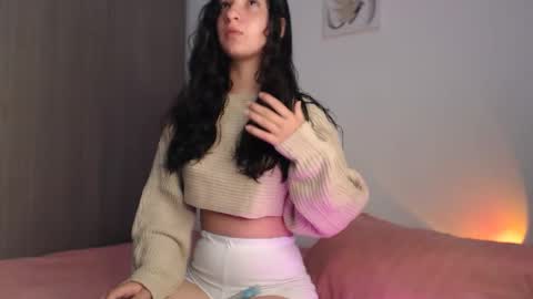 Snapshot of _abrill_20 chatting on January 14, 7:19 pm _abrill_20 online show from January 14, 7:19 pm