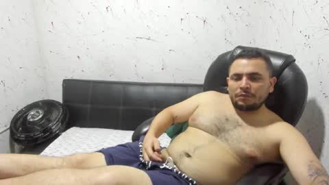 Snapshot of _ace_ventura chatting on October 24, 4:31 am ---- online show from October 24, 4:31 am