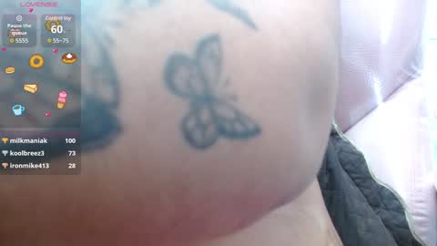 Snapshot of _alegriamartinez_ chatting on January 18, 5:37 pm _alegriamartinez_ online show from January 18, 5:37 pm