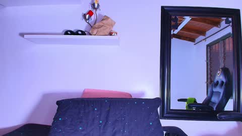 Snapshot of _alexaa_20 chatting on January 25, 11:55 am Alexa online show from January 25, 11:55 am