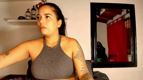 Snapshot of _alexaa_20 chatting on February 20, 11:53 am Alexa online show from February 20, 11:53 am