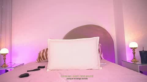 Snapshot of _alexaa_20 chatting on November 28, 12:08 pm Alexa online show from November 28, 12:08 pm