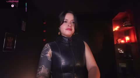 Miss Alice  My internet sucks these days see you soon online show from December 1, 7:52 pm